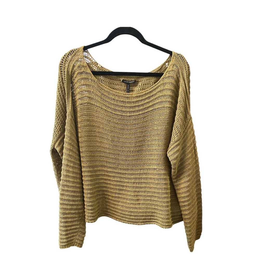 Sarah Pacini Loose Knit Pea Green Crop Sweater
One Size